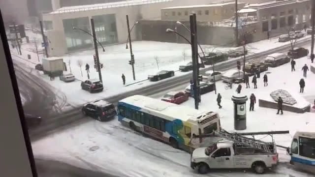 Epic Cars Pile Up During Snow/Ice Storm