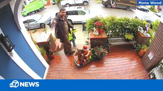 Excited delivery drivers discover snacks on front porch [VIDEO]