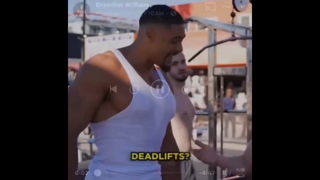 Bodybuilder vs US Marines [VIDEO]