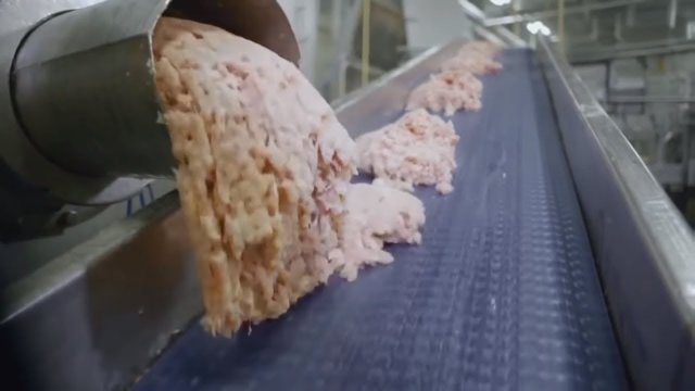 How It's Made McDonald's - Chicken - McNuggets [VIDEO]