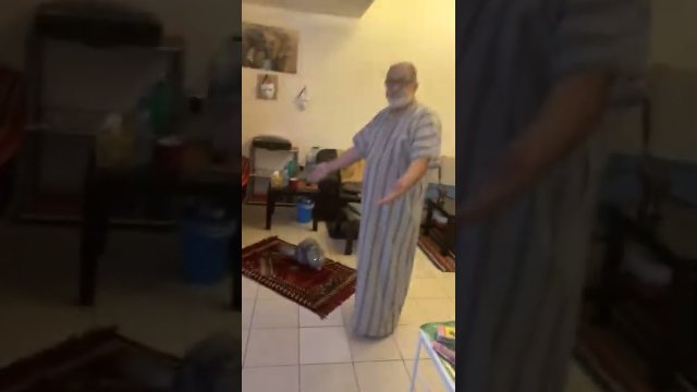 Cat Jumps Onto Prayer Rug When Put Down [VIDEO]