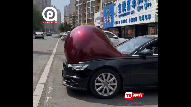 Extreme heatwave caused the wrap to blow up like a balloon [VIDEO]