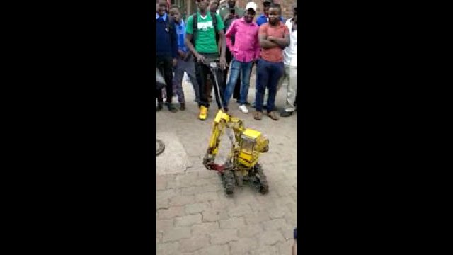 This guy from Zimbabwe makes miniatures of working construction equipment