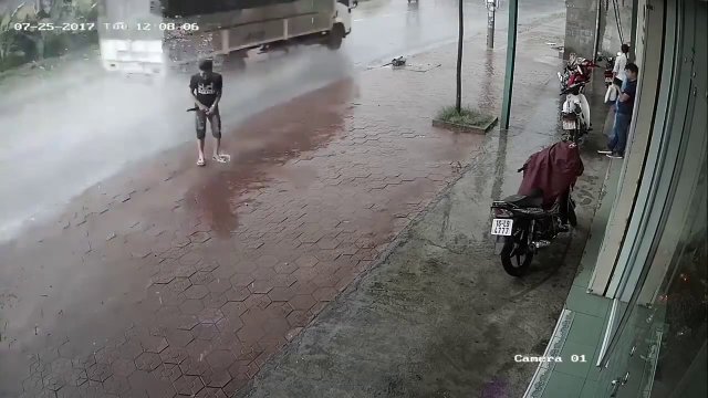 An Asian man decided to pee on the street. Karma got him