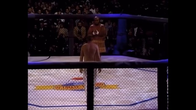The first official fight from UFC 1 in 1993 [VIDEO]