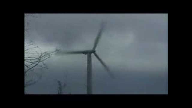 Windmill destructed in storm [VIDEO]