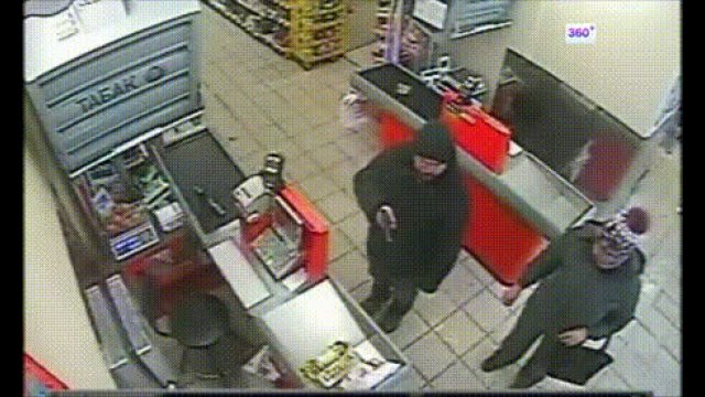 Russia: Armed robbery of a shop