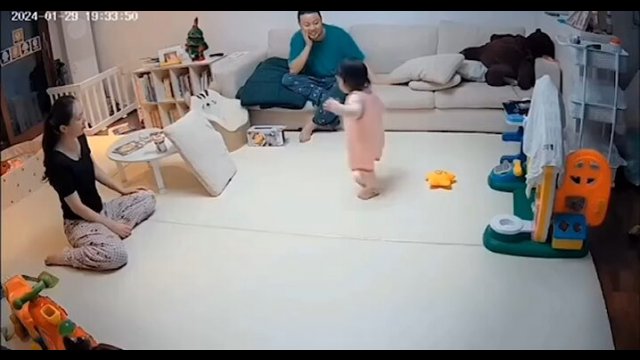 Dad of the year? [VIDEO]