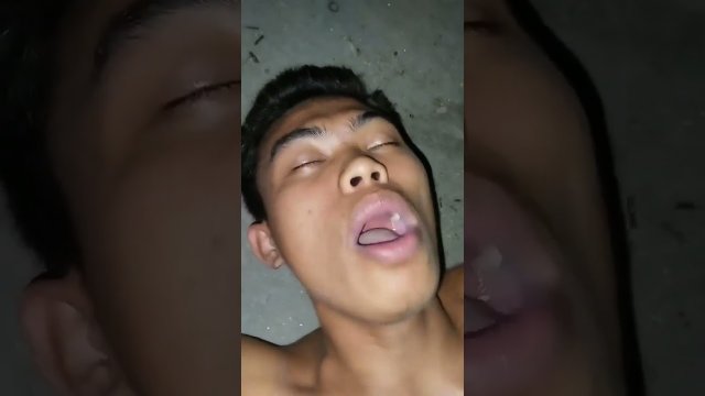 Drunk guy beatboxing is wild [VIDEO]
