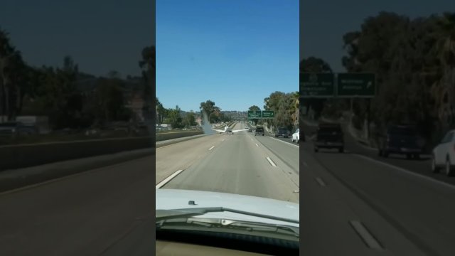 Plane lands on freeway, merges perfectly [VIDEO]