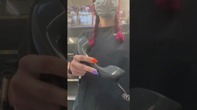 Walmart worker films herself resigning on store loudspeaker [VIDEO]