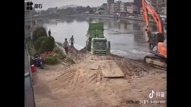 CGW Covering River for construction in China