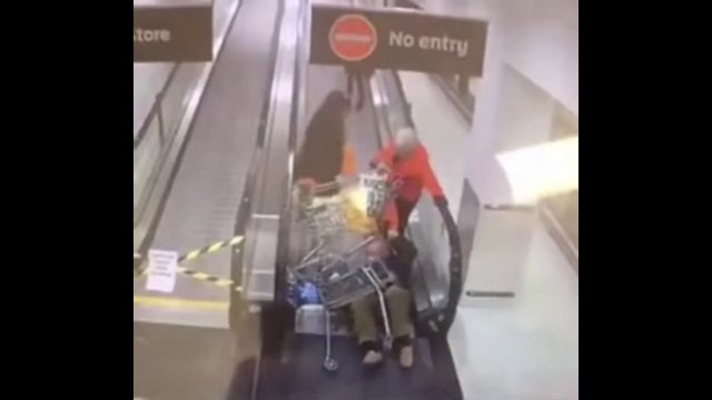 Pile-up on a shopping mall escalator