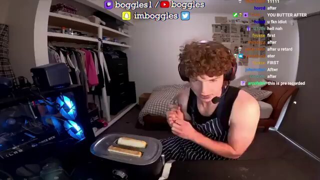 Low IQ streamer put a FORK in a toaster... [VIDEO]