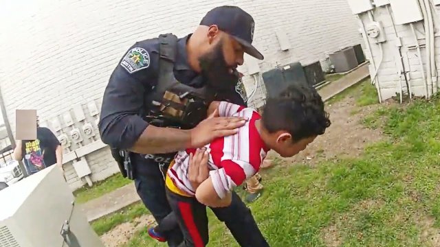 Austin Police Officers Help Child Choking On Candy [VIDEO]
