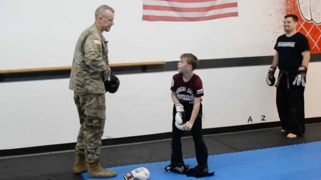 Sergeant Surprises Son In Taekwondo Lesson [VIDEO]
