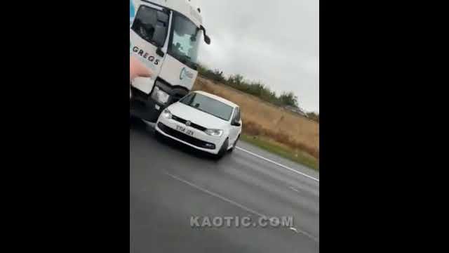 Clueless truck driver caught pushing VW sideways down the highway