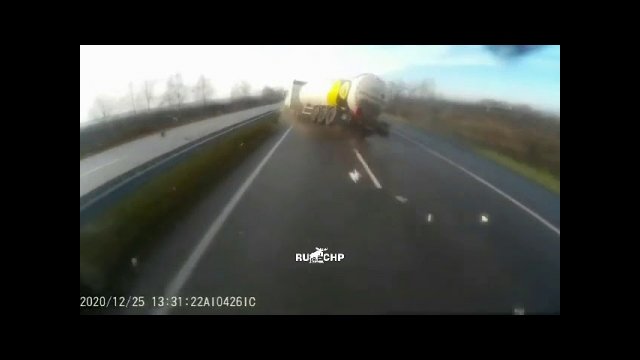 Burst tire in truck on highway leads to accident