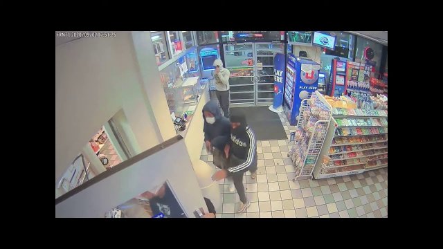 Attempted Robbery Duped by Push Doors
