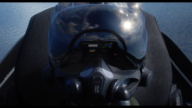 Amazing technology in the F-35 pilot helmet
