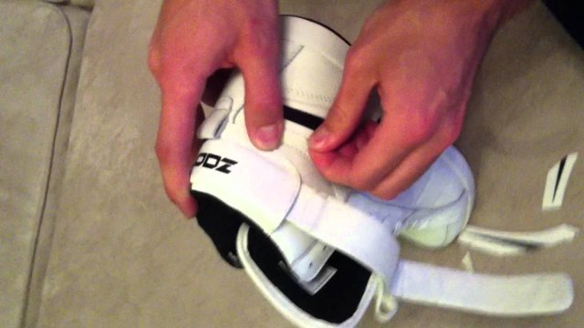Chinese smuggling sneakers Nike [VIDEO]