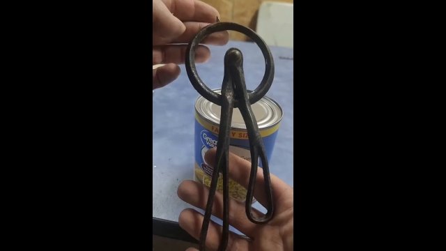 Can openers over the centuries [VIDEO]