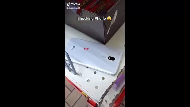 Phone trap for thieves