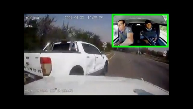 New dash cam angle of failed heist shows prinsloo's epic driving skills