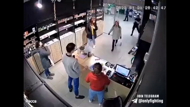 To bully a store clerk [VIDEO]