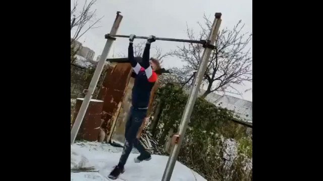 Trying to swing with gloves on in icy day