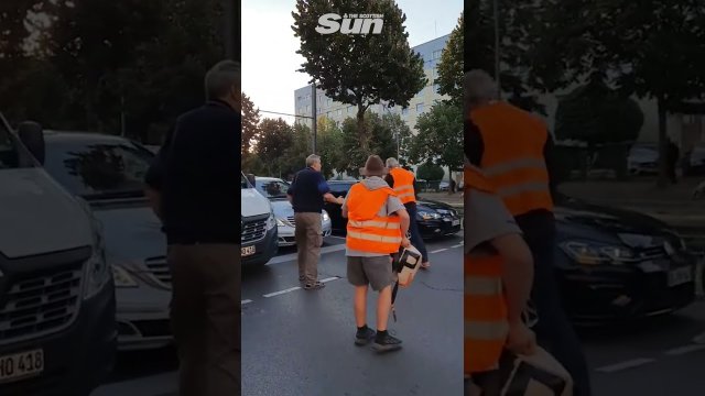 Eco protesters pepper sprayed in the face by unhappy motorist [VIDEO]