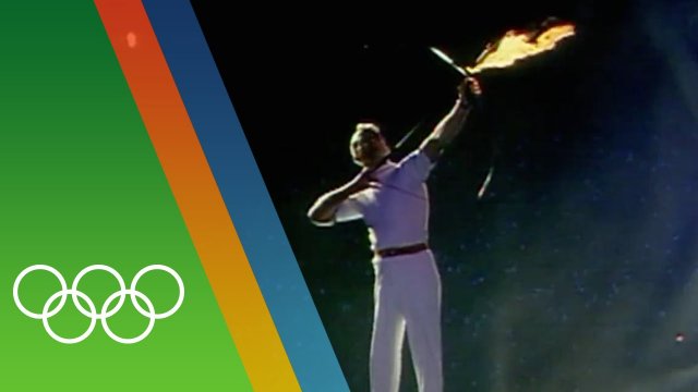 Barcelona 1992 Olympic Torch Lighting. Epic Olympic Moments [WIDEO]