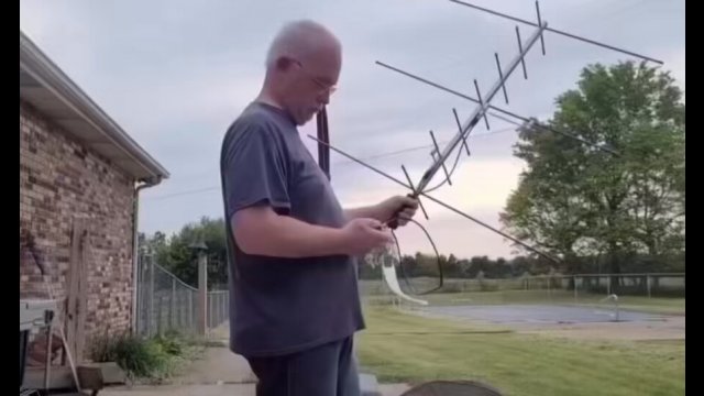 This guy contacted an astronaut on the ISS using a homemade antenna [VIDEO]