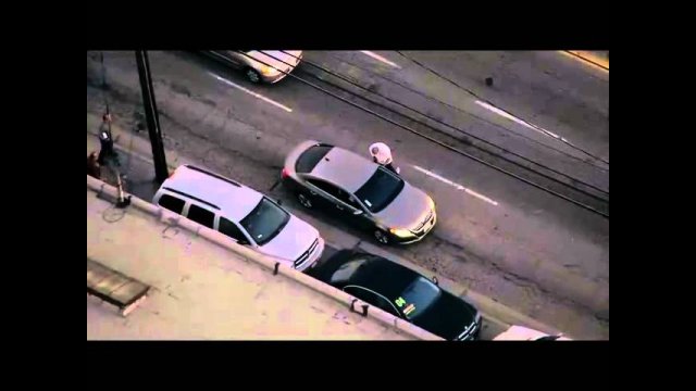 Man Carjacks Vehicle On Live TV During Police Chase [VIDEO]