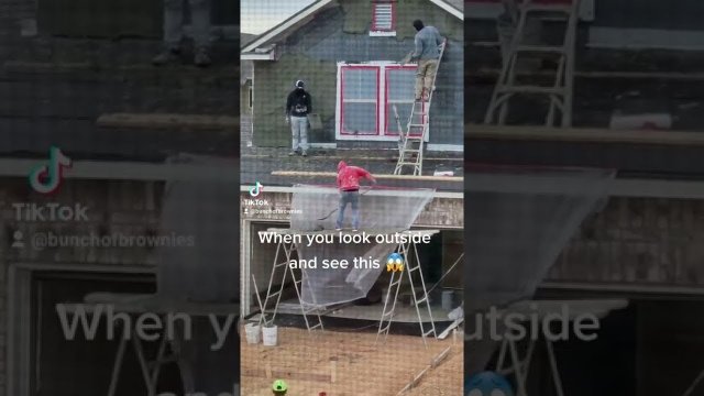 Construction Workers Tossing and Catching Mortar [VIDEO]