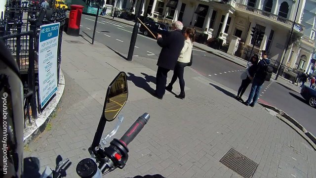 Who says bikers don't care! [VIDEO]